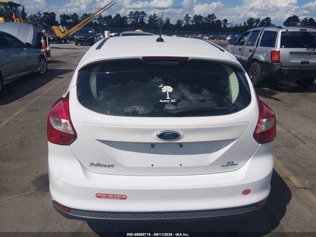 2014 Ford Focus Se მანქანა იყიდება აუქციონზე, vin: 1FADP3K2XEL296721, აუქციონის ნომერი: 46098718