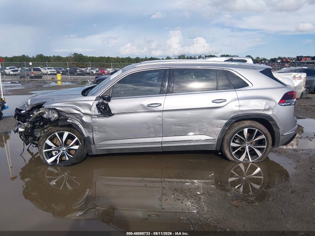Продаж на аукціоні авто 2024 Volkswagen Atlas Cross Sport 2.0t Sel Premium R-line, vin: 1V2FE2CA7RC212786, номер лоту: 46098733