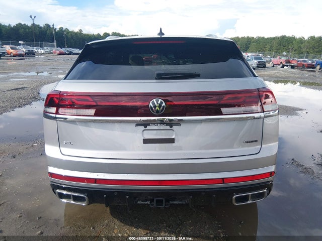 Продаж на аукціоні авто 2024 Volkswagen Atlas Cross Sport 2.0t Sel Premium R-line, vin: 1V2FE2CA7RC212786, номер лоту: 46098733
