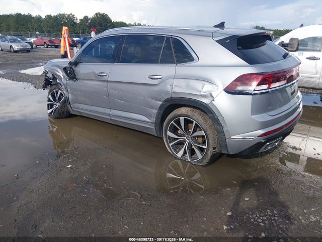 Продаж на аукціоні авто 2024 Volkswagen Atlas Cross Sport 2.0t Sel Premium R-line, vin: 1V2FE2CA7RC212786, номер лоту: 46098733