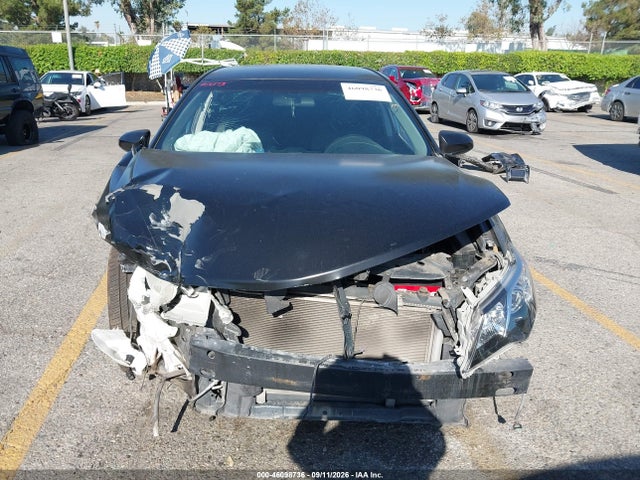 46098736 :رقم المزاد ، 4T1BF1FK6DU255817 vin ، 2013 Toyota Camry Se مزاد بيع