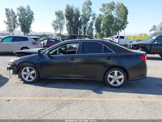 46098736 :رقم المزاد ، 4T1BF1FK6DU255817 vin ، 2013 Toyota Camry Se مزاد بيع