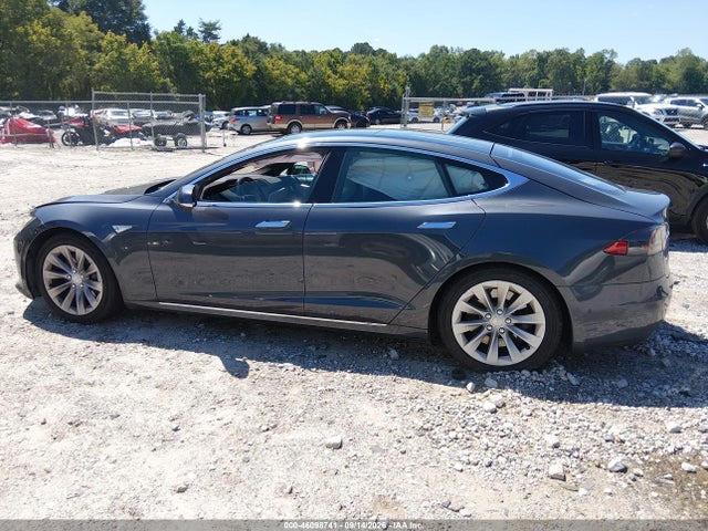 Продаж на аукціоні авто 2016 Tesla Model S 60d/70d/75d/85d/90d, vin: 5YJSA1E24GF154194, номер лоту: 46098741