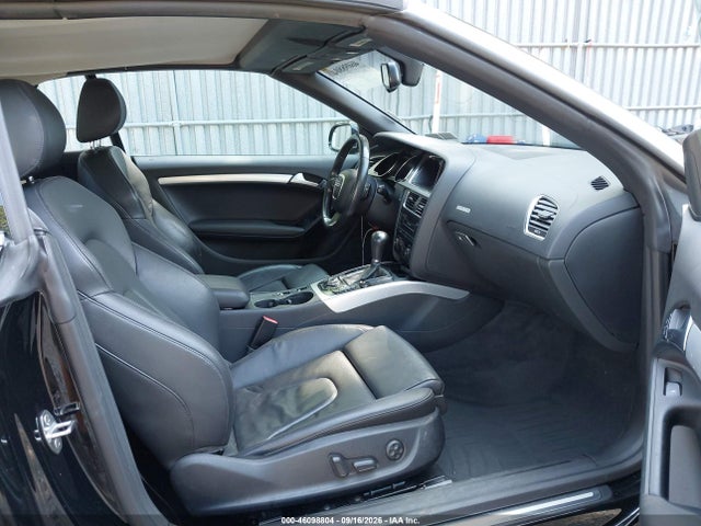 2012 Audi A5 2.0t Premium მანქანა იყიდება აუქციონზე, vin: WAULFAFH6CN004637, აუქციონის ნომერი: 46098804