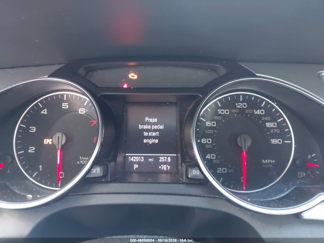2012 Audi A5 2.0t Premium მანქანა იყიდება აუქციონზე, vin: WAULFAFH6CN004637, აუქციონის ნომერი: 46098804