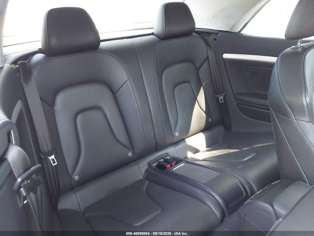 2012 Audi A5 2.0t Premium მანქანა იყიდება აუქციონზე, vin: WAULFAFH6CN004637, აუქციონის ნომერი: 46098804