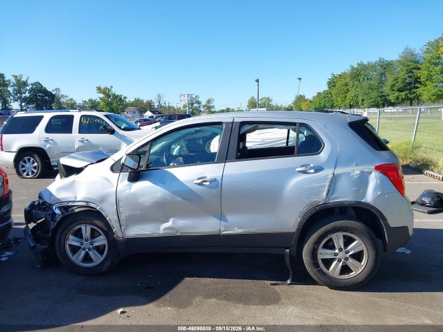Продажа на аукционе авто 2017 Chevrolet Trax Ls, vin: 3GNCJNSB0HL194895, номер лота: 46098808