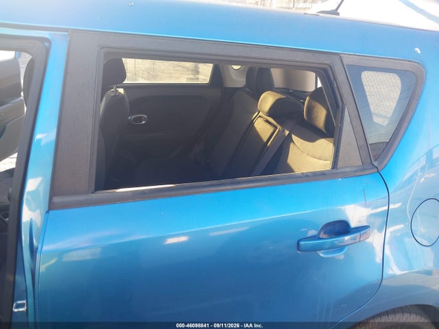 KIA SOUL + 2018 KNDJP3A53J7586164 Image 18
