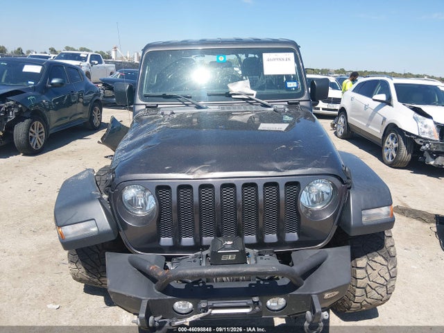 46098848 :رقم المزاد ، 1C4GJXAG5JW255743 vin ، 2018 Jeep Wrangler Sport S 4x4 مزاد بيع