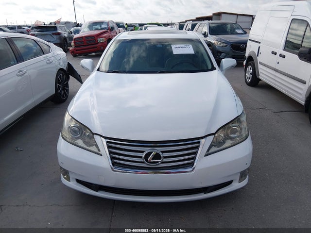 46098853 :رقم المزاد ، JTHBK1EG9B2422482 vin ، 2011 Lexus Es 350 مزاد بيع