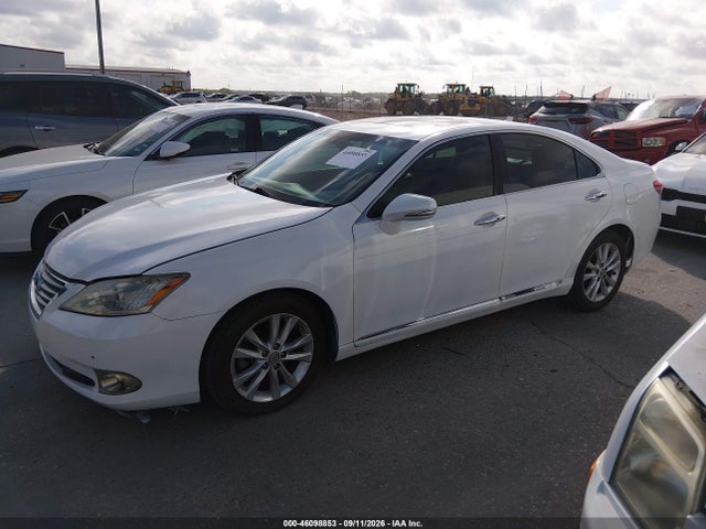 46098853 :رقم المزاد ، JTHBK1EG9B2422482 vin ، 2011 Lexus Es 350 مزاد بيع