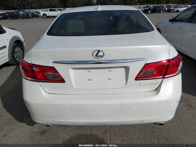 46098853 :رقم المزاد ، JTHBK1EG9B2422482 vin ، 2011 Lexus Es 350 مزاد بيع