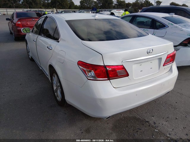 46098853 :رقم المزاد ، JTHBK1EG9B2422482 vin ، 2011 Lexus Es 350 مزاد بيع