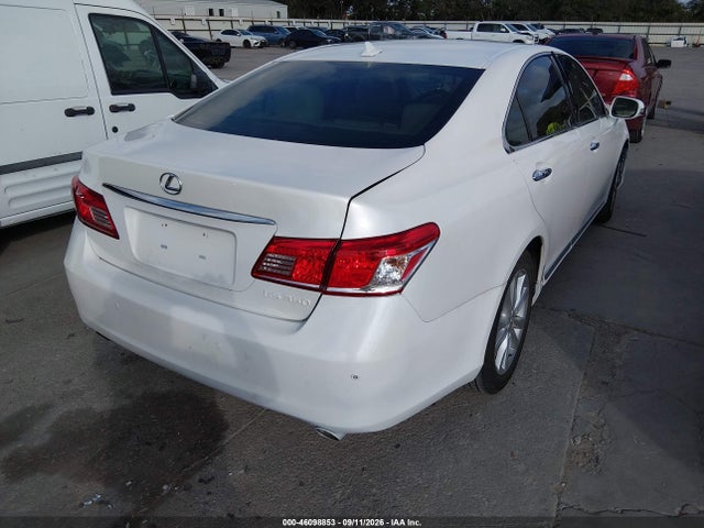 46098853 :رقم المزاد ، JTHBK1EG9B2422482 vin ، 2011 Lexus Es 350 مزاد بيع