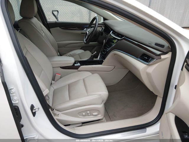 46098855 :رقم المزاد ، 2G61N5S3XH9118281 vin ، 2017 Cadillac Xts Luxury مزاد بيع