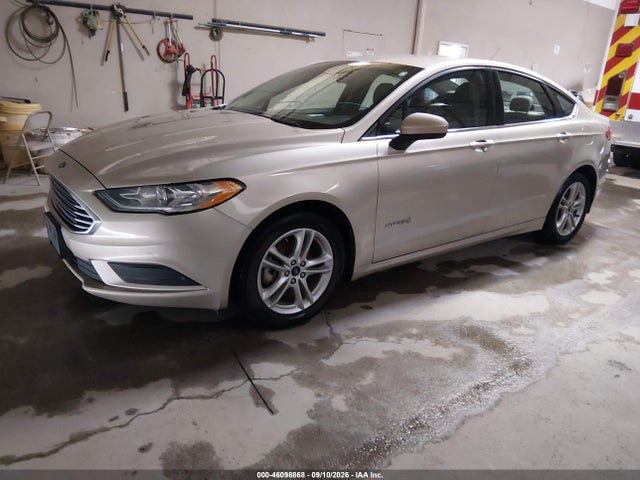 Продажа на аукционе авто 2018 Ford Fusion Hybrid S, vin: 3FA6P0UU4JR279074, номер лота: 46098868