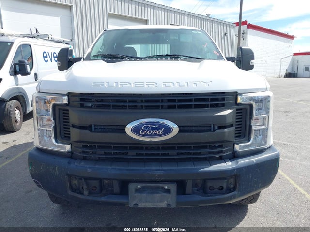 2017 Ford F-350 Xl მანქანა იყიდება აუქციონზე, vin: 1FD8W3BT9HED72814, აუქციონის ნომერი: 46098885