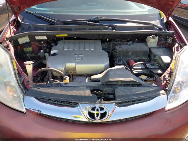 46098892 :رقم المزاد ، 5TDBK22C28S019809 vin ، 2008 Toyota Sienna Limited مزاد بيع