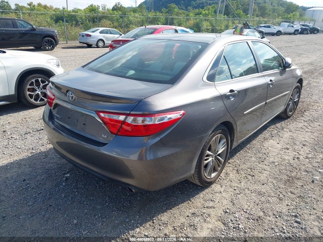 2015 Toyota Camry Se მანქანა იყიდება აუქციონზე, vin: 4T1BF1FK6FU032759, აუქციონის ნომერი: 46098902