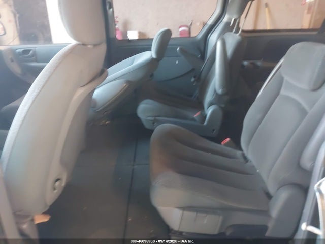 2005 Chrysler Town & Country Touring მანქანა იყიდება აუქციონზე, vin: 2C4GP54LX5R574601, აუქციონის ნომერი: 46098930