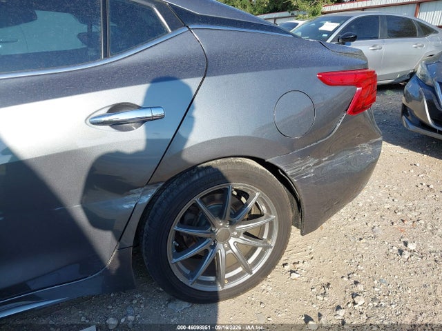 46098951 :رقم المزاد ، 1N4AA6AP5JC386422 vin ، 2018 Nissan Maxima 3.5 Sl مزاد بيع