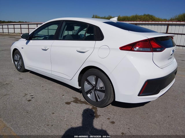 2020 Hyundai Ioniq Hybrid Blue მანქანა იყიდება აუქციონზე, vin: KMHC65LC6LU233193, აუქციონის ნომერი: 46098952