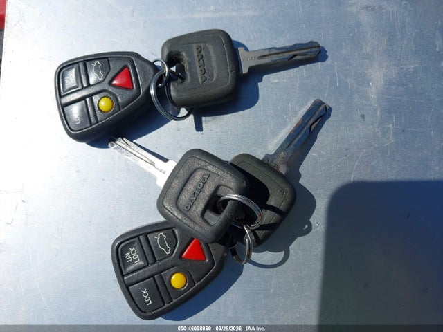 46098959 :رقم المزاد ، YV1SZ58D311044714 vin ، 2001 Volvo V70 Xc مزاد بيع