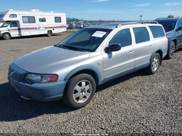 46098959 :رقم المزاد ، YV1SZ58D311044714 vin ، 2001 Volvo V70 Xc مزاد بيع
