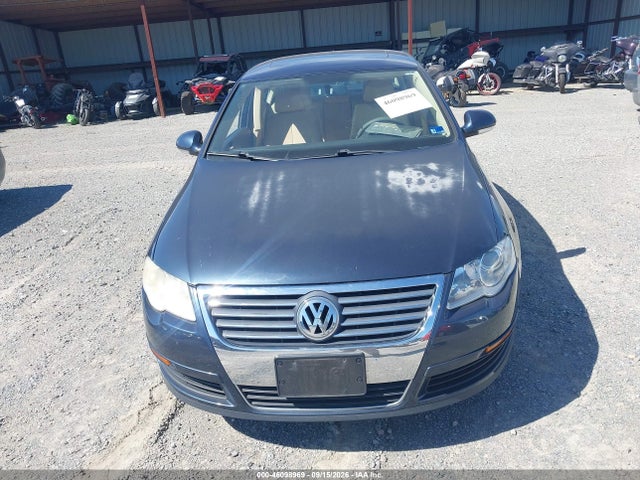 46098969 :رقم المزاد ، WVWAK73C68E061543 vin ، 2008 Volkswagen Passat Komfort مزاد بيع