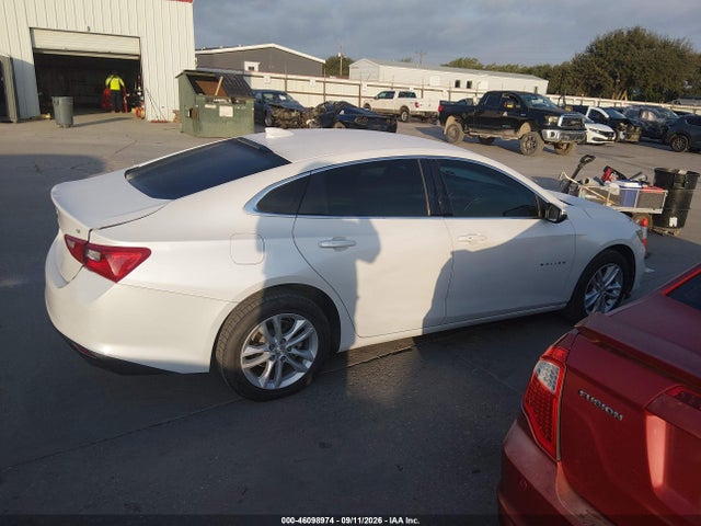 Aukcja sprzedaży 2018 Chevrolet Malibu Lt, vin: 1G1ZD5ST0JF152643, numer aukcji: 46098974