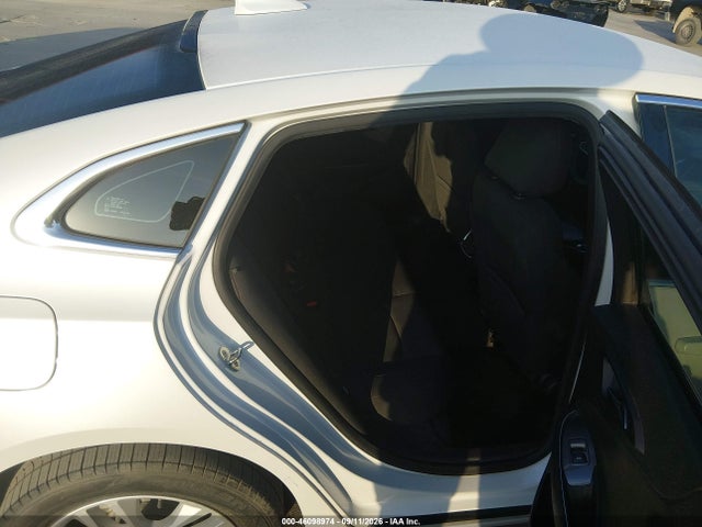 Aukcja sprzedaży 2018 Chevrolet Malibu Lt, vin: 1G1ZD5ST0JF152643, numer aukcji: 46098974