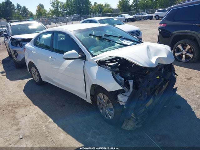 2019 Kia Rio S მანქანა იყიდება აუქციონზე, vin: 3KPA24AB1KE236916, აუქციონის ნომერი: 46098976