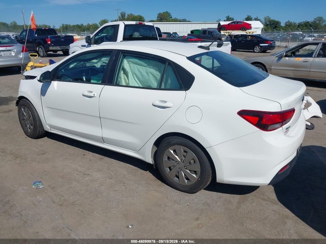 2019 Kia Rio S მანქანა იყიდება აუქციონზე, vin: 3KPA24AB1KE236916, აუქციონის ნომერი: 46098976
