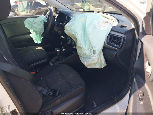2019 Kia Rio S მანქანა იყიდება აუქციონზე, vin: 3KPA24AB1KE236916, აუქციონის ნომერი: 46098976