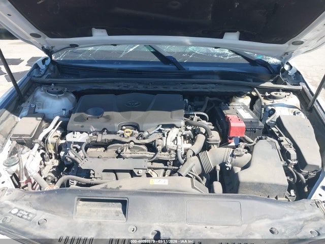 46098979 :رقم المزاد ، 4T1B61HK4JU150783 vin ، 2018 Toyota Camry Xse مزاد بيع