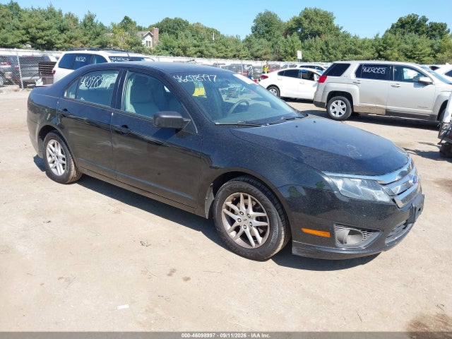 46098997 :رقم المزاد ، 3FAHP0GA5BR290421 vin ، 2011 Ford Fusion S مزاد بيع