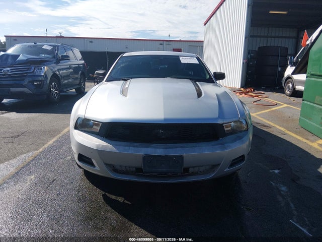 Продаж на аукціоні авто 2011 Ford Mustang V6 Premium, vin: 1ZVBP8AM4B5125915, номер лоту: 46099005