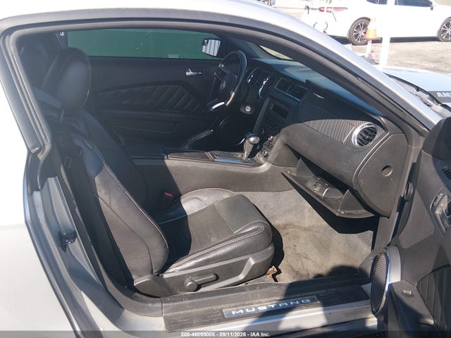 Продаж на аукціоні авто 2011 Ford Mustang V6 Premium, vin: 1ZVBP8AM4B5125915, номер лоту: 46099005