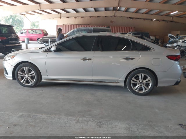 Aukcja sprzedaży 2018 Hyundai Sonata Sport, vin: 5NPE34AF0JH695091, numer aukcji: 46099019