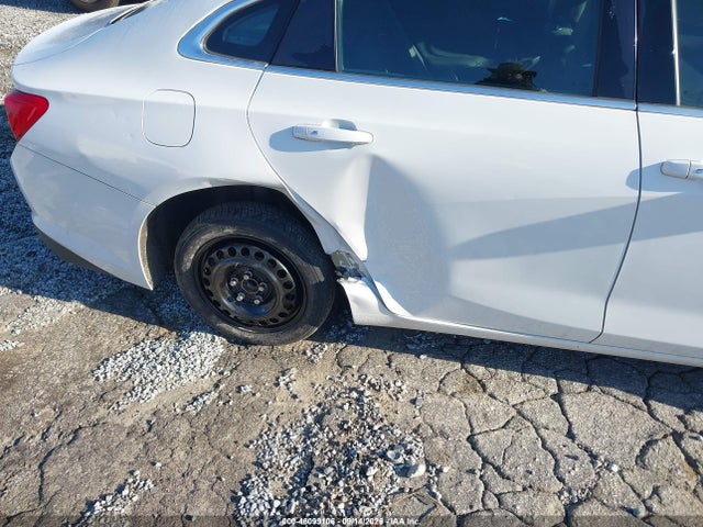 Продажа на аукционе авто 2016 Chevrolet Malibu 1lt, vin: 1G1ZE5ST0GF239755, номер лота: 46099106
