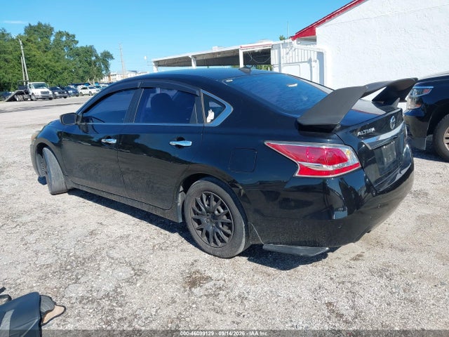 Продажа на аукционе авто 2015 Nissan Altima 2.5 S, vin: 1N4AL3AP9FC214717, номер лота: 46099129