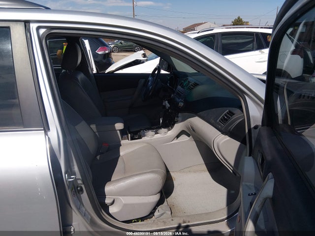 46099191 :رقم المزاد ، 5TDEK3EH0AS007187 vin ، 2010 Toyota Highlander Sport V6 مزاد بيع