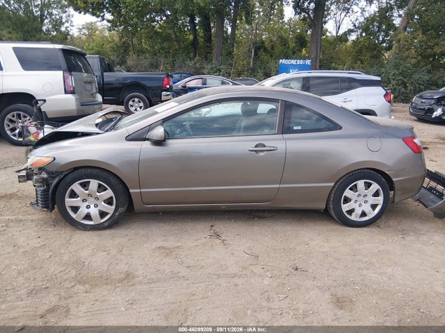 46099209 :رقم المزاد ، 2HGFG12666H542447 vin ، 2006 Honda Civic Lx مزاد بيع