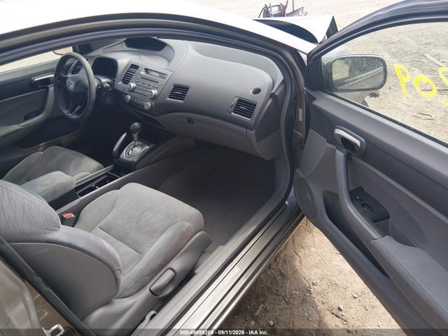 46099209 :رقم المزاد ، 2HGFG12666H542447 vin ، 2006 Honda Civic Lx مزاد بيع
