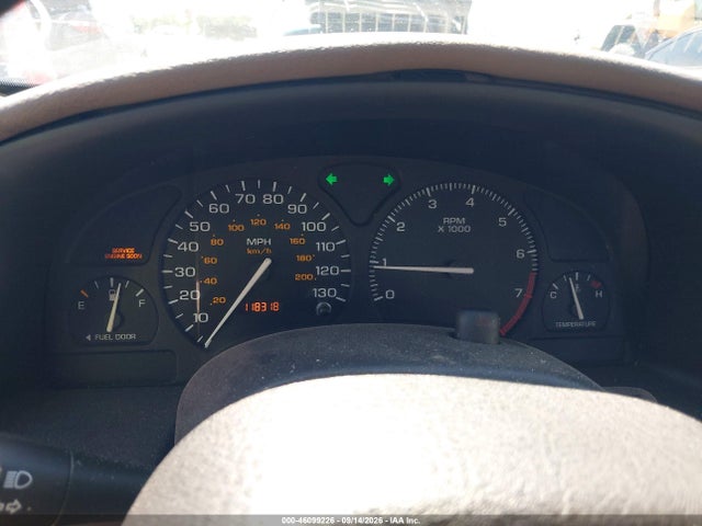2002 Saturn S-series Sl2 მანქანა იყიდება აუქციონზე, vin: 1G8ZK52722Z127821, აუქციონის ნომერი: 46099226