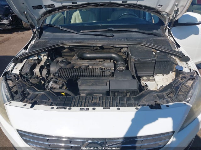Volvo S60 T5 2014 YV1612FS2E2276682 Image 10