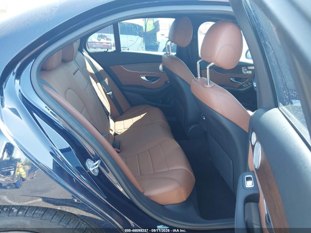 46099237 :رقم المزاد ، 55SWF8EB4KU311533 vin ، 2019 Mercedes-benz C 300 4matic مزاد بيع