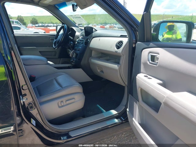 Продажа на аукционе авто 2013 Honda Pilot Touring, vin: 5FNYF4H97DB043401, номер лота: 46099252