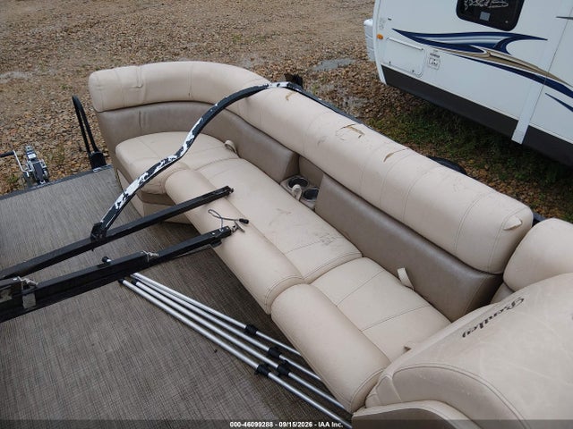 46099288 :رقم المزاد ، BAG00434K718 vin ، 2018 Bentley Pontoon مزاد بيع