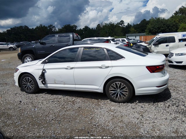 Продажа на аукционе авто 2019 Volkswagen Jetta 1.4t R-line/1.4t S/1.4t Se, vin: 3VWC57BU3KM103899, номер лота: 46099293